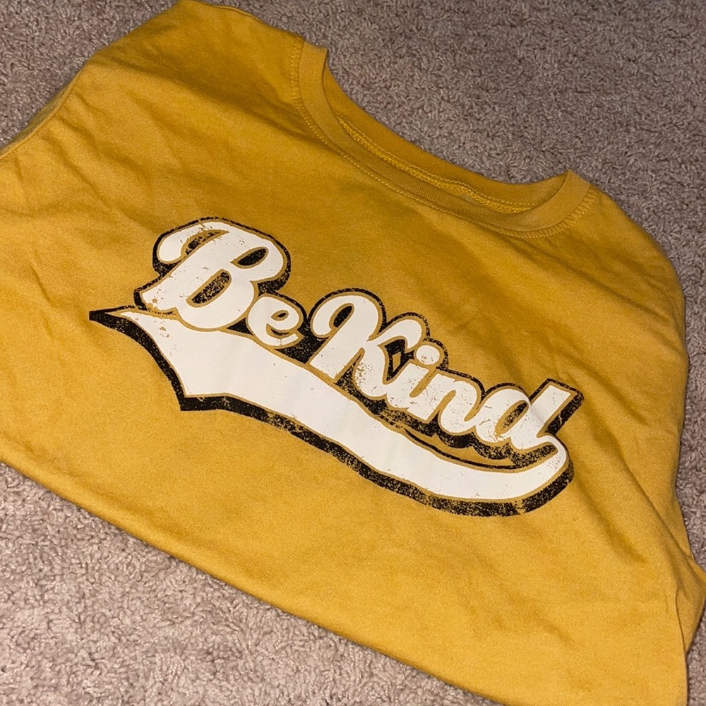 Mustard t shirt ! So cute ! NEVER WORN